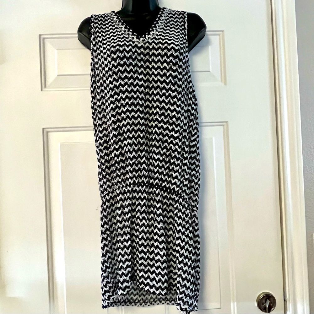 Jordan Taylor Black Wte Zig Zag Chevron Knit V Neck Drop Waist Swim Cover up L